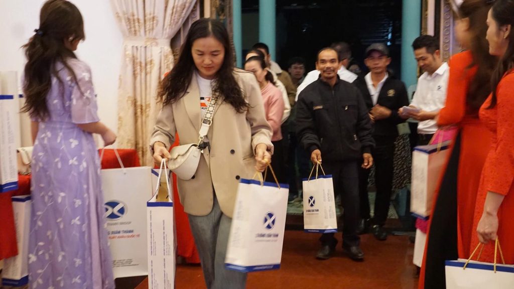 Phản hồi từ khách hàng và chuyên gia về Xi măng Xuân Thành